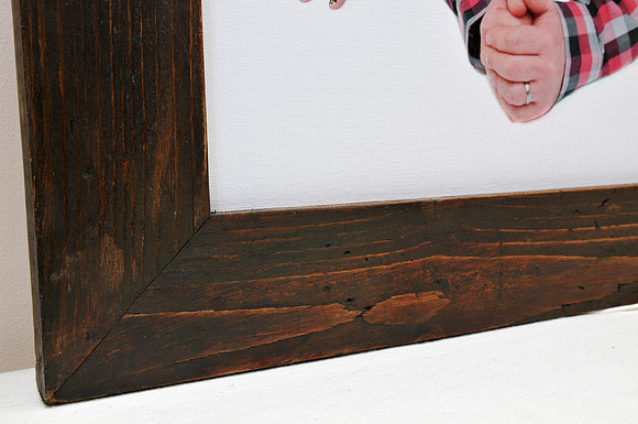 ECO FRAMES CLOSE
